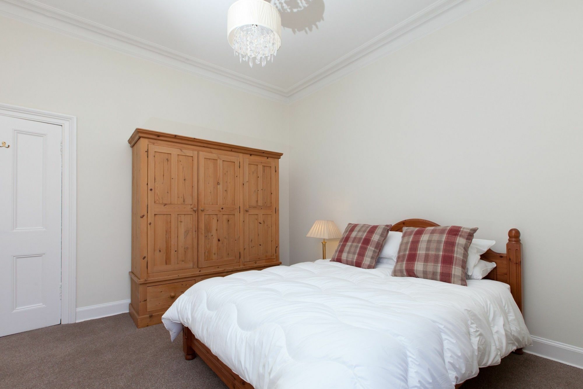 Spacious And Bright Polworth Flat Единбург Екстер'єр фото